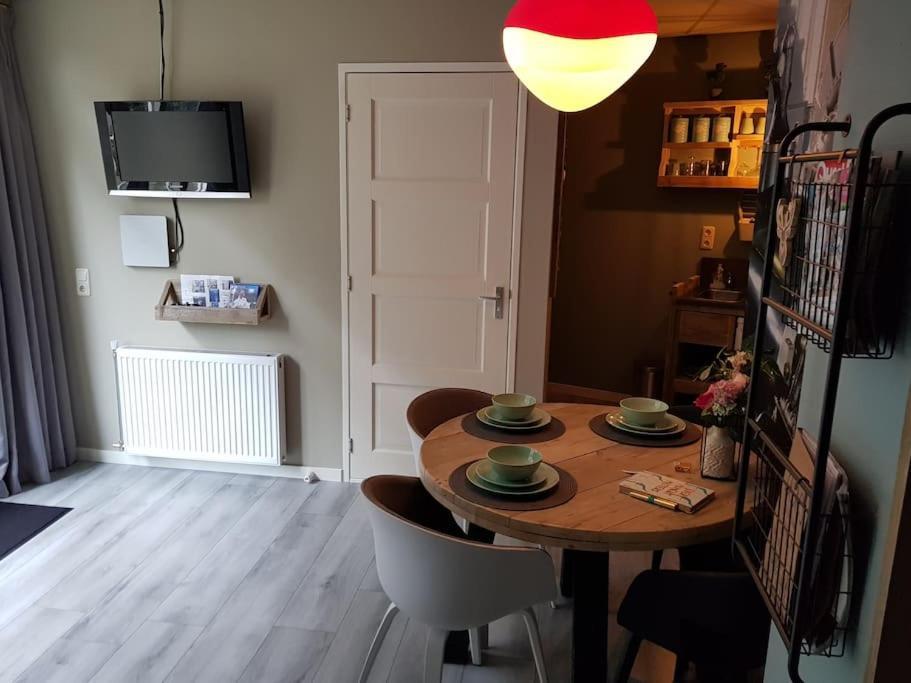 Appartement De Oliekan Medium Lemmer Luaran gambar